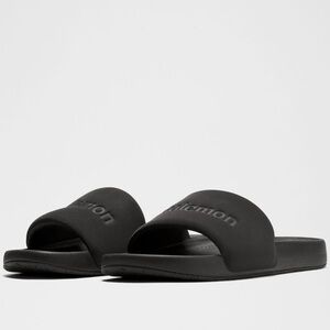 Lululemon men’s Restless Slides NWT
